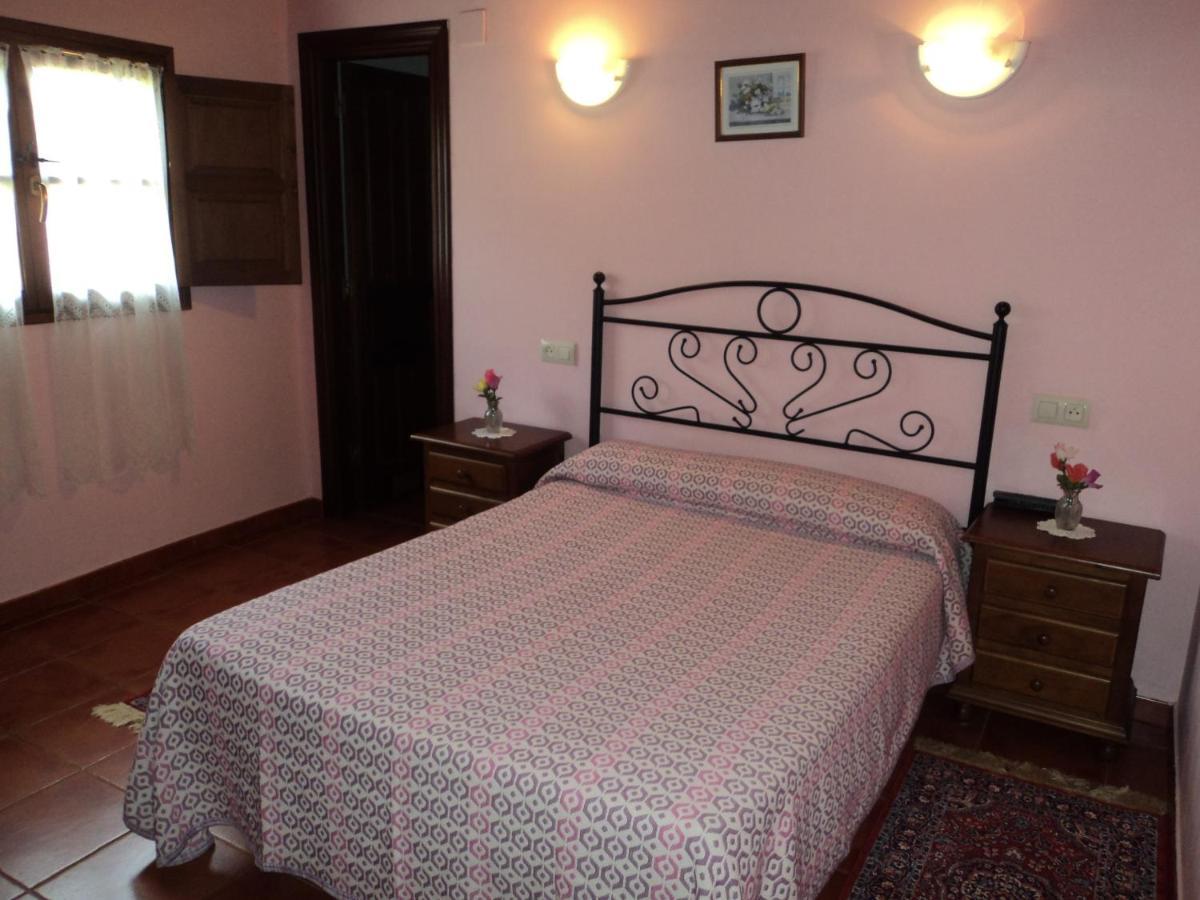 Hotel Rural La Casona Del Fraile Colunga Exterior photo